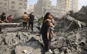 فیلم| پاسخ عراقچی به خبرنگار فاکس نیوز درباره سلامت رهبر انقلاب