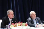 آقای ظریف! سیلی ترامپ بر صورت دولت روحانی کافی نبود که گونه دولت پزشکیان را مهیای چک بعدی می کنید؟!