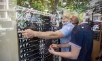 دلالان دلار را 8 هزار تومان می‌خرند