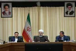 روح‌الله حسینیان: از استعفای ظریف خوشحالیم