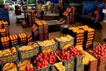 میوه تنظیم بازار شب عید ذخیره شد