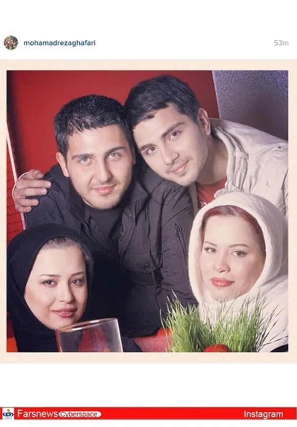 محمدرضا غفاری: من برادر نداشتم هیچ وقت ... حتی حس داشتنش رو هم نمیدونستم چه جوریه...تا با تو...علی جانم...سر اشپزباشى اشنا شدم... تو عزیزترین برادر دنیا بودى برام... حتی نمیدونم الان چرا دارم مینویسم چقدر احمقم من که دارم مینویسم که نیستی سه هفته پیش قول دادیم قرار بگذاریم باهم على جانم...تو عزیزترین و مهربون ترین داداش روی زمین بودى انقدر که همون روز اول اشپزباشی فکر نکردم که داریم نقش بازی میکنیم روحت ارام عزیز دل برادر