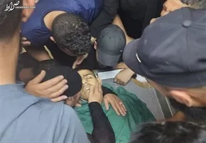 تصاویر/ چوب پیرزن فلسطینی بر سر صهیونیست‌ها