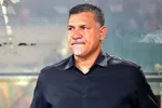 پاسپورت علی دایی و همایون شجریان به آن‌ها بازگردانده شد