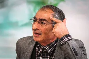 فیلم | صادق زیباکلام: من هزار و یک مشکل دارم با پزشکیان، اما موضوع حجاب را...
