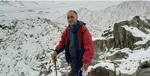 پدری که به تابوت پسر شهیدش چنگ می‌زد + عکس
