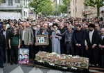 فیلم/خوانندگی سردار آزمون پس از قهرمانی زنیت در هواپیما