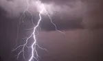 صاعقه در دهگلان جان ۲ نفر را گرفت