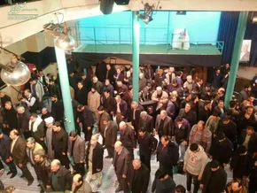 عکس/ داربست‌های اطراف دانشگاه تهران فروریخت