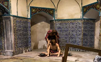 تصاویر| حمام گنجعلی‌خان در وضعیت هشدار