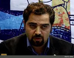 مدیر تئاتر شهر می‌ماند یا می‌رود؟