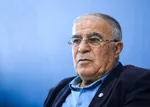 طعنه سنگین روشن به عارف آقاسی: از شنیدن اسمش خنده‌ام می‌گیرم