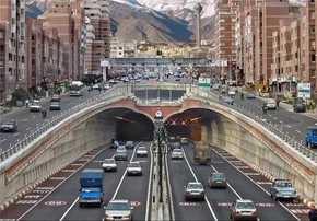 عکس/ امین زندگانی در تونل نیایش!