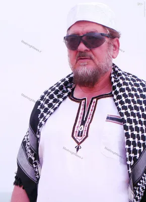 تصاویر/ فرار شترمرغ از آتش‎