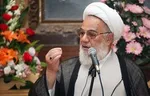 آزمون فارسی و ریاضی حضوری برگزار می‌شود