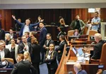 تمام نمایندگان زن کنست مورد آزار قرار گرفته‌اند