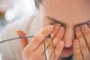 ۵ راهکار ساده و ارزان برای درمان خشکی چشم