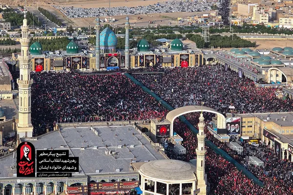 تشییع رهبر شهید