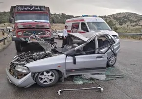 عکس/ واژگونی خودروی پلیس در پی تصادف