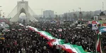 درخواست مردم از فرمانده سپاه / روحانی: شاهد شکست‌های آمریکا در یک سال گذشته بودیم