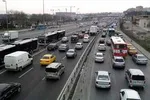 ترافیک سنگین در محور کرج ـ چالوس/ توقف مقطعی خودرو‌ها