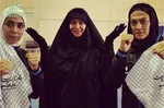 الهام چرخنده: برای دفاع از حریم‌مان بیعت می‌کنیم +تصاویر