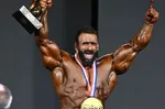 هادی چوپان در رقابت‌های دسته آزاد آرنولد کلاسیک قهرمان شد