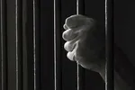 عفو و تخفیف ۲۱۵ محکوم تعزیرات حکومتی با موافقت رهبر انقلاب