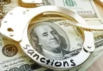 روحانی در دیدار با رهبر انقلاب: تا پایان سال در تولید بنزین خودکفا می‌شویم