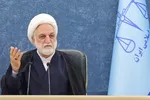 مسئولان همه اتفاق‌نظر دارند که در برابر دشمن نباید کوتاه آمد