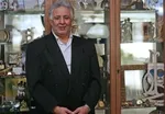 محمد بنا: به فحش‌ها عادت کرده‌ام