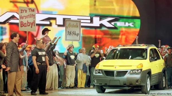 Pontiac Aztek

پونتیاک آزتک، خودرویی است که بین سال‌های ۲۰۰۱ تا ۲۰۰۵ در آمریکای شمالی تولید شده است.