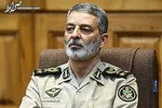 فرمانده کل ارتش: سربازان ولایت در ارتش گوش به فرمان جانفشانی خواهند کرد