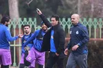 دروازه‌بان ایرانی تاتنهام قراردادش را تمدید کرد