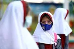 واکسیناسیون دانش‌آموزان؛ از ثبت نام تا تزریق/ آموزش مجازی از کی آغاز می‌شود؟!