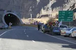 برف ۲ جاده را سفیدپوش کرد
