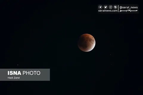 تصاویر| بزرگترین ماه گرفتگی قرن؛ ماه خونین