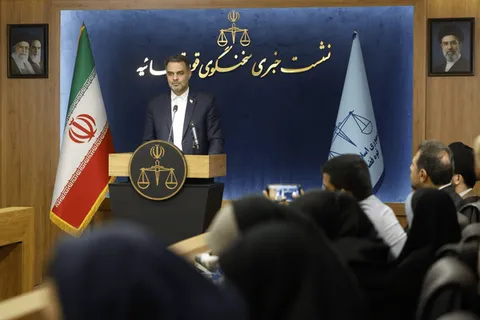اموال وطن‌فروشان به جبران خسارت مردم می‌رسد