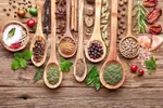 آیا می‌دانید بهترین ادویه‌ها برای مرغ کدامند؟