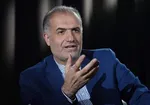 خودنویس طلای عمانی و آقای کاظم غریب‌آبادی| دروغ منتشره!