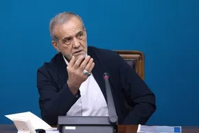 فیلم| ورود بدون محافظ رئیس‌جمهور به اورژانس استان تهران در اوج تهدیدات جنگی