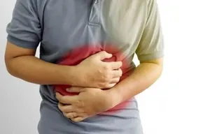 اینفوگرافی/ اگر ورم معده دارید این ۴ عادت را ترک کنید