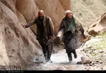 فیلم «مزار شریف» به کارگردانی عبدالحسن برزیده، داستان کشتار دیپلمات های ایرانی در کنسولگری ایران در شهر مزار شریف افغانستان است که به دنبال هجوم نیروهای طالبان منجر به شهادت 10 تن از کارکنان کنسولگری ایران شد