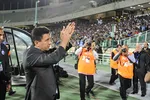متلک فردوسی پور به 10 فرمان استقلال