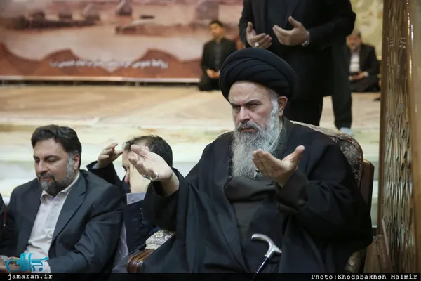 آیت الله موسوی بجنوردی