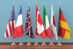 ظریف: اوضاع بحرین بسیار تأسف‌بار است