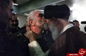 عکس/بوسه بردستان شهید مدافع حرم