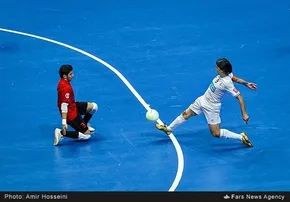 عکس/ زمین فوتبال جالب در سنگاپور!