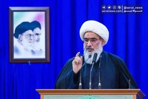 فیلم| سوگواری ایستاده زنان بوشهری به یاد شهدای کربلا
