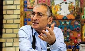 فیلم | صادق زیباکلام: من هزار و یک مشکل دارم با پزشکیان، اما موضوع حجاب را...